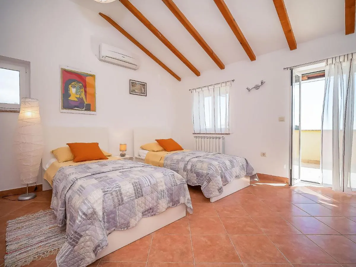 Holiday Home Mila By Interhome Kras